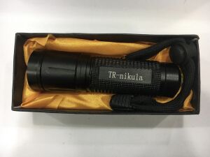 Beyaz LED Işıklı Mini Fener D35