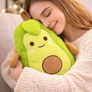 Avakado Temalı Dekoratif Tasarıma Sahip Hediye Seti – Peluş Panda Yastık + Buhar Makinesi Nemlendirici + Melek Figürlü Kar Küresi | Dekoratif Hediye Seti