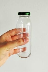 250 ml Şeffaf Hale Cam Şişe, Yeşil Metal Kapaklı, Meyve Suyu ve Içecekler Için, 250 Cc, Yerli Üretim, 15 Adet