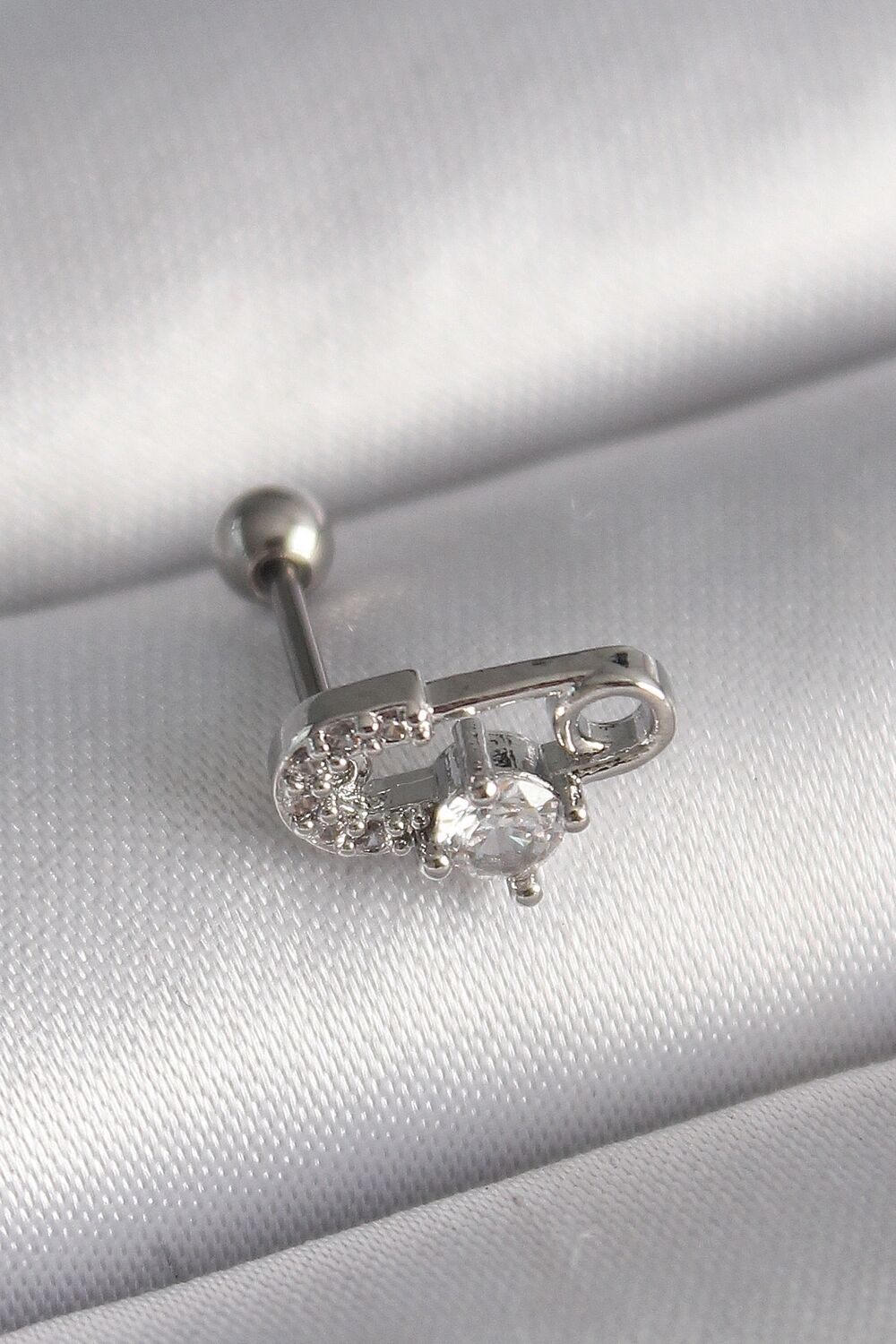 316L Çelik Gümüş Renk Zirkon Taşlı Toplu Iğne Tragus Piercing