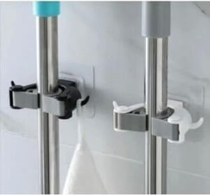 3 Adet Yapışkanlı Mop ve Süpürge Tutucu – Duvara Monte Fırça ve Paspas Askısı – Delmeden Güçlü Tutuş Duvar Organizer