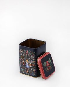 EVLE-ER022-9A Tales Alices Desenli Kare Metal Saklama Kabı 11X11 cm (Tales Alices)