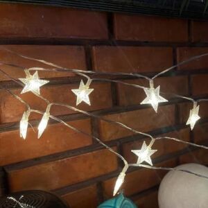 LED Işıklı 28'li Yıldız Işık Zinciri Dekoratif Fişli Aydınlatma Ev Dekorasyonu Süsleme Salon Oda Merdiven Balkon Süslemeleri Için Yılbaşı Eğlence Doğum Günlerine Özel Aydınlatma (10 Metre)