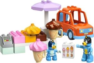 Bluey ile Dondurma Gezisi 10458-2 Yaş ve Üzeri Çocuklar Için Araçlı Rol Oyunu Sunan Yaratıcı Yapım Seti, Doğum Günü Hediye Fikri (22 Parça)