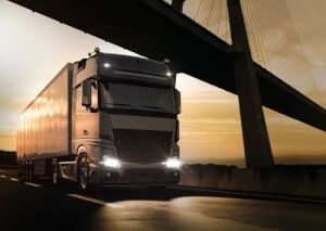 Ampul Truckstar Pro H11 24V 70W%120&APOS;YE Kadar Fazla Işık 2.5x Daha Uzun Kullanım Süresi 64216TSP-HCB