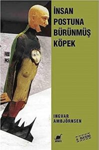 Insan Postuna Bürünmüş Köpek