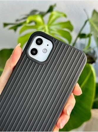 Iphone 11 ile Uyumlu 3D Desen Serrated Esnek Mat Silikon Pinterest Kılıf