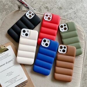 Sloth Puffer Kılıf iPhone 13 (Haki)