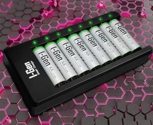 I-Gen G827 8'li Pil Şarj Aleti + 8 Adet Aa 2700 Mah Şarj Edilebilir Aa Şarjlı Kalem Pilli Set 1.2V Ni-Mh