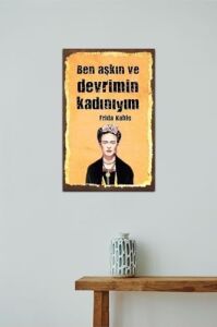 Ben Aşkın ve Devrimin Kadınıyım Retro Vintage Ahşap Mdf Tablo