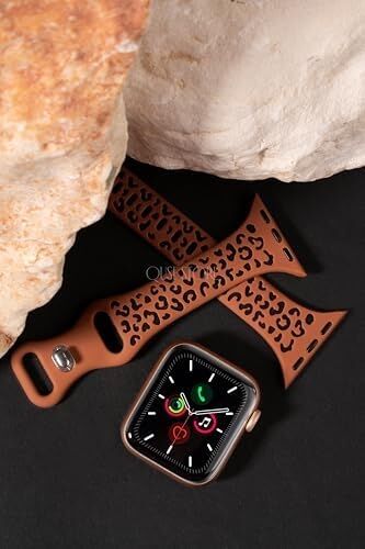 Apple Watch ile Uyumlu Leopar Desenli Silikon Kordon, Dokulu Oyma Tasarım, Series 10/11 42MM 45MM 44MM 46MM 41MM 40MM 38MM Se