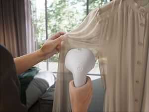 E7HS2-8WB Refine 700 Buharlı Kırışık Giderici 1600W | 28 G/dk Buhar | 45 Sn Isınma | Dikey Buhar | 3 M 360° Kablo | Damlatma Emniyeti | El Tipi Dikey Ütü