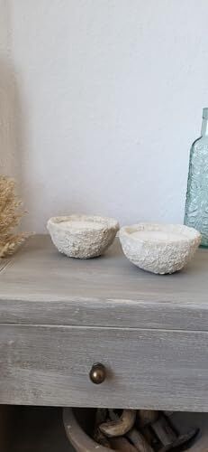 El Yapımı Ufak Boy Beton Mum, 2 Fitilli, Çap 10 cm Yükseklik 4 Cm, Dekoratif Ev Aksesuarı