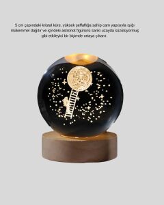 Ahşap Tabanlı 3D Astronot Küre Lamba Çocuk Odası ve Masa Üstü Dekor