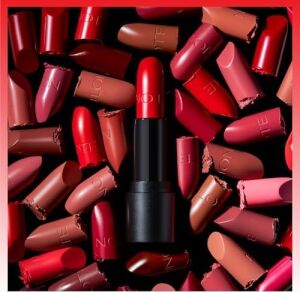Deep Lipstick 13 Impressive Red Kremsi Dokulu Yarı Parlak Ruj, Kırmızı