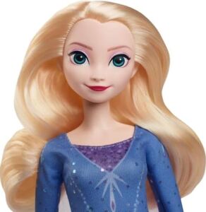 Mattel Karlar Ülkesi: Kış Festivali'nden Ilham Alan Mattel  Karlar Ülkesi Elsa Bebek ve Aksesuarlar, Çıkarılabilen Elbise, Paten ve Bir Çift Ayakkabı, JBG53