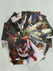 Marvel Avengers Estetik Duvar Kolaj Seti - 50 Adet Süper Kahraman ve Sinema Temalı Fotoğraf Kartları, Erkek ve Genç Odası Duvar Dekoru, Retro Film Poster Paketi (10X15 Cm)