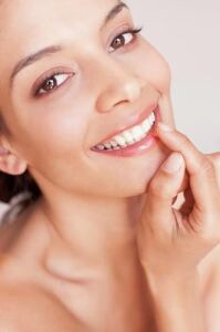 Lip Balm Nemlendirici Etkili Dudak Balmı Lip Balm 20ML