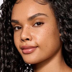 Aha & Bha Canlandırıcı & Cilt Tonu Eşitleyici Kırmızı Peeling Cilt Serumu 30 ml