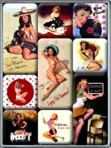 Nostalgic Art Pin-Up Beach Magnet Set