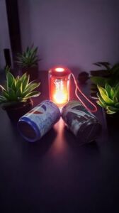 Güneş Enerjisi Ile De Dolabilen Radyolu Flash Bellek ve Hafıza Kart Destekli Süper Güçlü El Fenerli Bluetooth Speaker Şarj Edilebilir Hoparlör Bass Ses Çok Iyi (Kırmızı)
