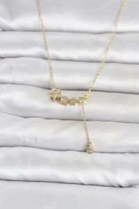 Pirinç Gold Renk Minimal Sallantılı Yıldız Model Kadın Kolye