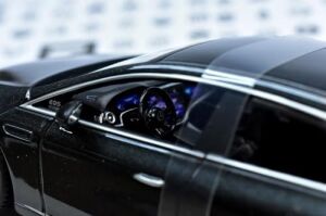 Maisto 1/27 Eqs By Mercedes-Eq