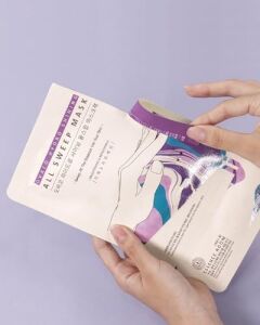 Ovaco Aydınlatan ve Canlandıran Yaprak Yüz Maskesi, Niacinamide ve Meyve Özleri ile Hydro Shining Etkisi, Nemlendirme ve Parlaklık Sağlayan Cilt Bakım Maskesi