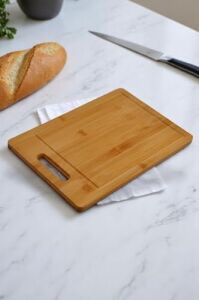 Bambu Serisi 32X22 cm Oluklu Antibakteriel Yıkanabilir Bambu Doğrama Tahtası