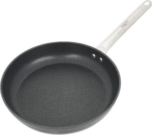 Master Titanium 28CM Tava, Çelik Sap Siyah