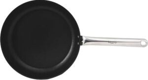 Master Titanium 28CM Tava, Çelik Sap Siyah