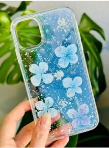 Iphone 11 ile Uyumlu Epoksili Mavi Simli Çiçek Tasarımlı Oyuncaklı Esnek Silikon Kılıf