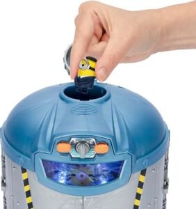 Minions Despicable Me Sinema Dönüştürücü Süpriz Oyun Seti