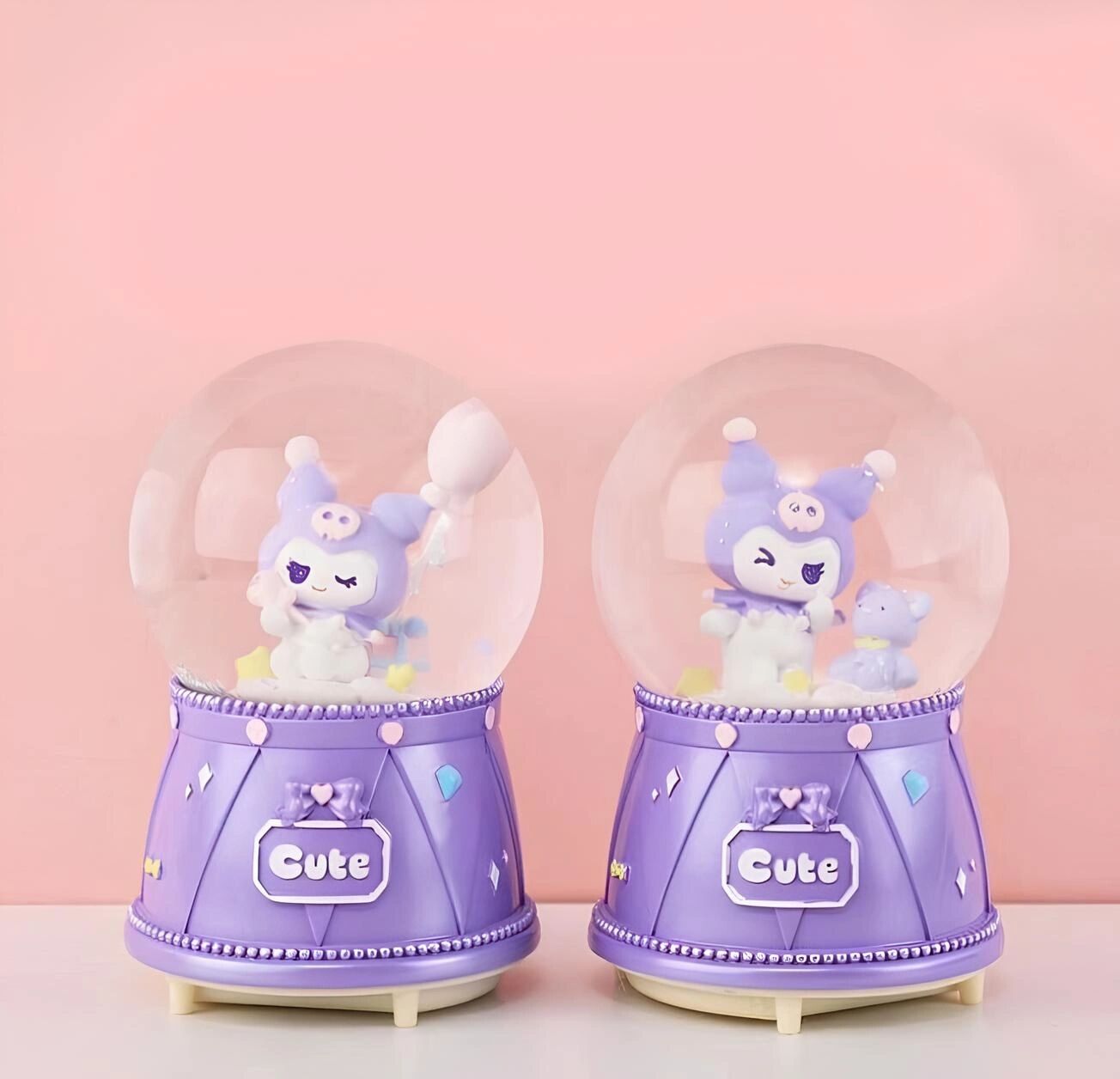 Kuromi Işıklı Müzikli Kar Küresi Orta Boy - Model 3