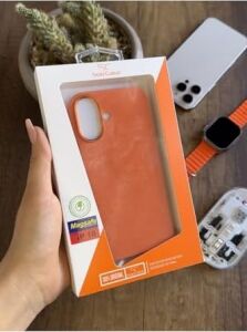 Kadife Yüzeyli Magsafe Premium Kılıf SOOCASE691 Turuncu iPhone 16 ile Uyumlu