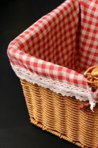 Kapaklı Rattan Vintage Dantelli Dikdörtgen Piknik Sepeti -9T14 U/6