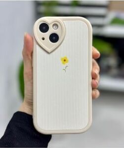 Iphone 13 ve 14 ile Uyumlu Kamera Kalp Detaylı Kaplama Çiçek Tasarımlı Kılıf