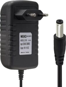 18 Volt - 1 Amper 5.5 * 2.5 Uçlu Yerli Üretim Priz Tipi Adaptör
