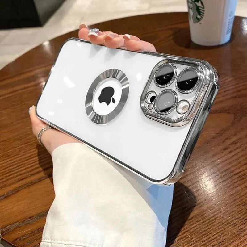 & Aksesuar iPhone 15 Pro ile Uyumlu Laser Şeffaf Parlak Arka Yüzey ve Logo Detaylı Kenarları Silikon Yapıya Sahip Lens Koruyuculu Kılıf (Gümüş Rengi)