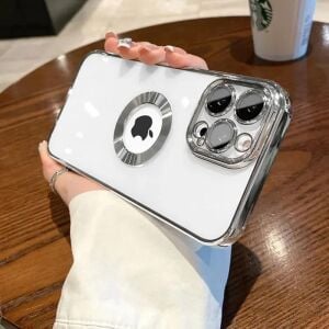 & Aksesuar iPhone 15 Pro ile Uyumlu Laser Şeffaf Parlak Arka Yüzey ve Logo Detaylı Kenarları Silikon Yapıya Sahip Lens Koruyuculu Kılıf (Gümüş Rengi)