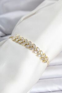 Pirinç Gold Renk Başak Model Su Yolu Kadın Bileklik