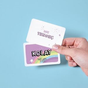 Tuz Buz Poz! – Pozlu Parti Kutu Oyunu | Poz Ver, Tahmin Et, Puan Kazan | 3+ Oyuncu 6+ Yaş | Eğlence Garantili Anlar