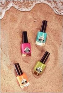 City Nail Lacquer No: 84 - Parlak ve Uzun Süre Kalıcı Oje 10.2 ml