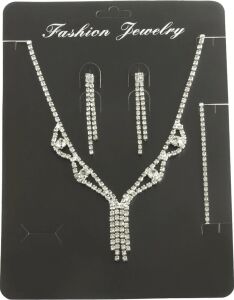 Sallantılı Taşlı Set Kolye