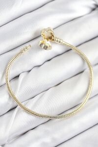 Pirinç Charm Zirkon Taşlı Yonca Model Gold Renk Kadın Bileklik