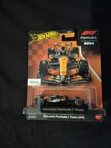 Lando Norris Premium Formula 1 - JBM11 Mclaren Formula 1 Team (#4)