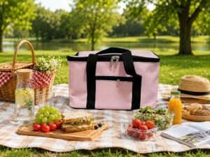 Pembe 22 Litre Termal Piknik ve Taşıma Çantası – Su Geçirmez Kumaş, Kalın Yalıtımlı Iç Kaplama, 2 Bölmeli Soğuk-Sıcak Tutucu Çanta (39X27X23 Cm)