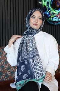 Desen Lacivert Soft Pamuk Şal Lacivert
