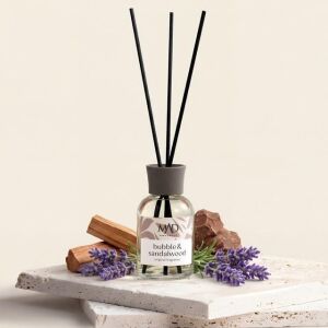 Mad Bubble & Sandal Ortam Kokusu – Çikolata, Lavanta ve Sandal Ağacı ile Tatlı, Ferah-Bambu Çubuklu 50 ml