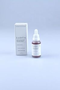 Siyah Nokta ve Sivilce Oluşumunu Gidermeye Yardımcı Serum (Niacinamide 10%+Zinc Pca1%)